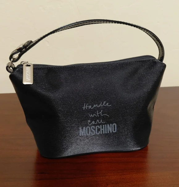 Moschino Mini Shoulder Bag. Handle With Care MOSCHINO - Picture 12 of 12